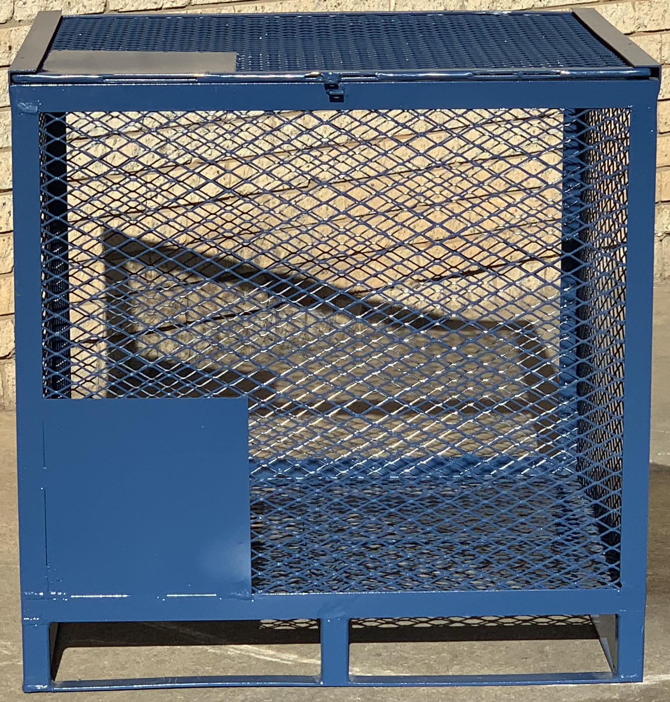 Security Cage (SECCAGE) - Made from 40 x 40 x 3 Angle Iron and Mesh / Mentex